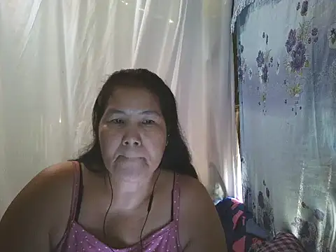 Snapshot of milagrose_rose chatting on May 27, 2026, 1:26 am milagrose rose online show from May 27, 2026, 1:26 am