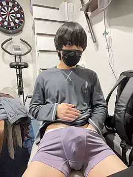 Snapshot of mikan_kun_st chatting on December 16, 2025, 12:31 pm mikan kun st online show from December 16, 2025, 12:31 pm