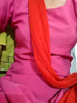 Hotty ruvi online show from November 2, 2025, 6:07 am