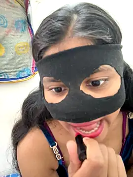 sexy-riya43 online show from October 26, 2025, 9:20 am