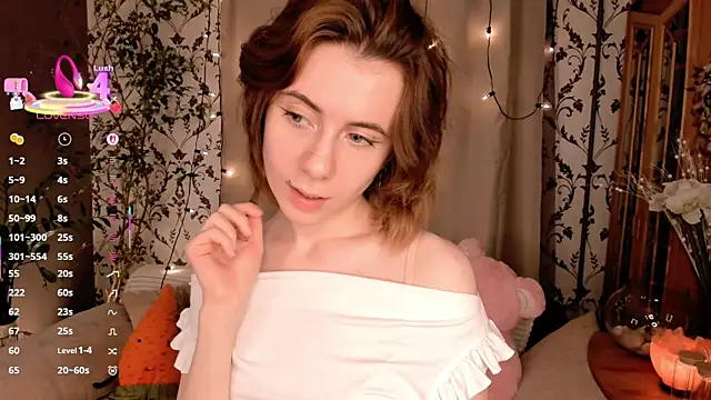 Snapshot of shyina_meow chatting on October 22, 2025, 3:22 pm shyina meow online show from October 22, 2025, 3:22 pm