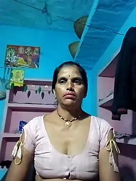 Snapshot of Mohni_cute chatting on November 1, 2025, 11:20 pm Mohni cute online show from November 1, 2025, 11:20 pm