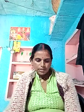 Snapshot of Mohni_cute chatting on November 20, 2025, 4:13 am Mohni cute online show from November 20, 2025, 4:13 am