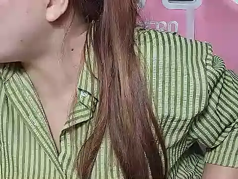 Snapshot of Sunna104 chatting on February 19, 2026, 6:38 pm Sunna104 online show from February 19, 2026, 6:38 pm