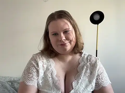 BriannaFlirty online show from October 22, 2025, 12:15 pm