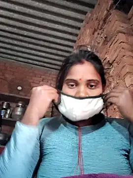 Katrina kaif143 online show from December 19, 2025, 7:33 am