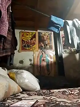 RAJV  online show from November 3, 2025, 10:35 pm