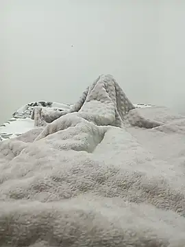 Snapshot of Mssbig chatting on October 9, 2025, 8:59 am Mssbig online show from October 9, 2025, 8:59 am