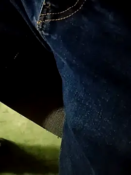 Mssbig online show from November 18, 2025, 10:24 pm