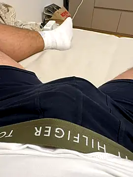 Snapshot of b3no_beso007 chatting on October 29, 2025, 4:39 pm b3no beso007 online show from October 29, 2025, 4:39 pm