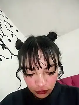 Valentina Squirt- online show from December 2, 2025, 9:44 am