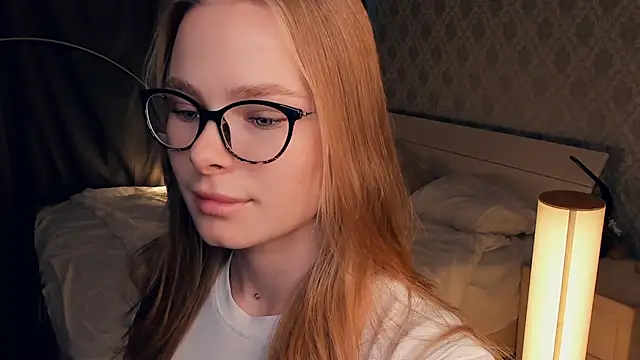 Snapshot of LibbyVenzeio chatting on October 24, 2025, 7:07 am LibbyVenzeio online show from October 24, 2025, 7:07 am