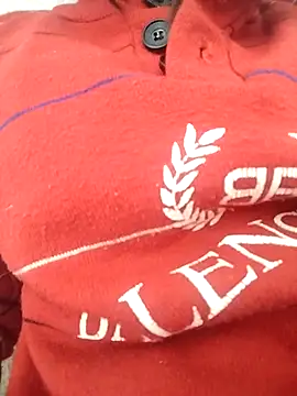 Snapshot of PEEHU-50 chatting on December 4, 2025, 2:32 am PEEHU-50 online show from December 4, 2025, 2:32 am