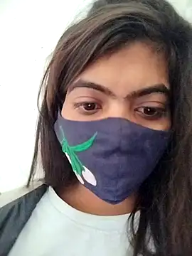 Snapshot of PEEHU-50 chatting on November 10, 2025, 1:43 am PEEHU-50 online show from November 10, 2025, 1:43 am