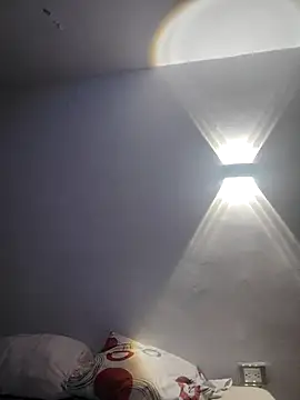 Snapshot of julietta_maxi chatting on October 19, 2025, 1:41 am julietta maxi online show from October 19, 2025, 1:41 am