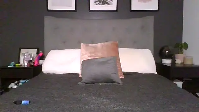 ThirstygirlCeCe online show from November 7, 2025, 10:09 am