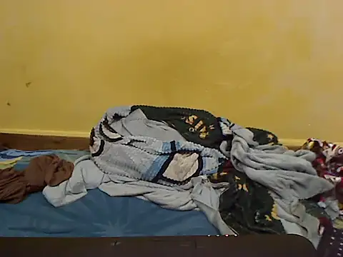 RoseNaya online show from December 14, 2025, 12:50 am