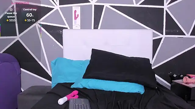 Daye Sky online show from November 2, 2025, 7:24 am