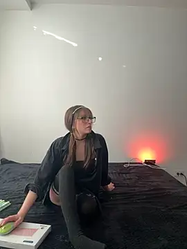 Snapshot of stiven_1_ chatting on October 6, 2025, 9:48 pm stiven 1 online show from October 6, 2025, 9:48 pm