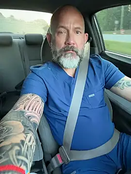 Snapshot of fuckadilf chatting on April 20, 2026, 11:02 am fuckadilf online show from April 20, 2026, 11:02 am