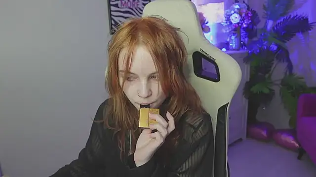 Staymonica online show from February 18, 2026, 1:18 pm