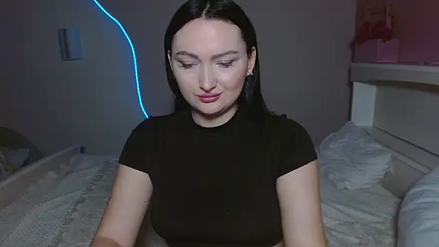 Snapshot of Kittyblush chatting on October 3, 2025, 10:44 pm Kittyblush online show from October 3, 2025, 10:44 pm