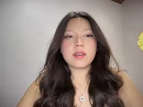 Snapshot of Rachel_James__ chatting on October 31, 2025, 4:09 am Rachel James   online show from October 31, 2025, 4:09 am