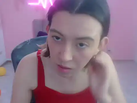 Snapshot of cristal_hills_19 chatting on November 22, 2025, 3:33 pm cristal hills 19 online show from November 22, 2025, 3:33 pm