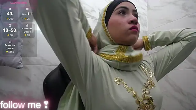 Neesha   online show from November 20, 2025, 11:55 am