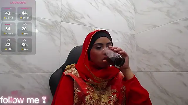 Neesha   online show from November 21, 2025, 12:48 pm