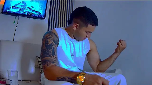 venedic bull online show from December 21, 2025, 4:47 am