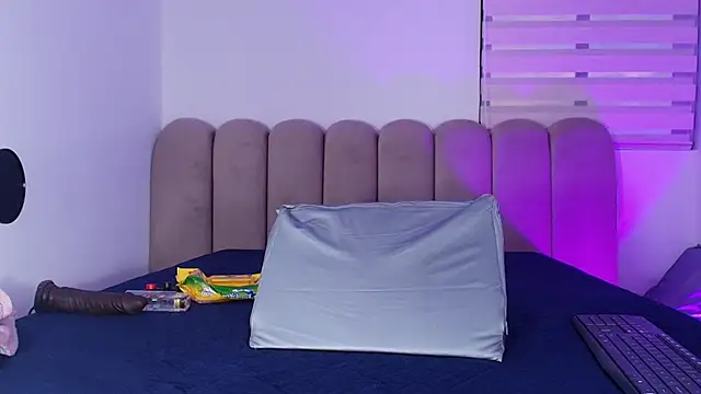 ashly mr online show from March 2, 2026, 12:01 pm