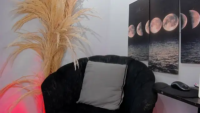 cloemorningstar online show from November 7, 2025, 3:27 pm