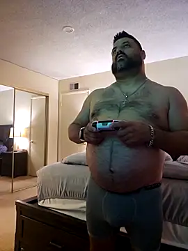 Snapshot of Roddog18 chatting on November 30, 2025, 4:35 am Roddog18 online show from November 30, 2025, 4:35 am