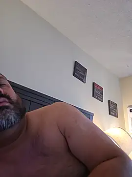 Snapshot of Roddog18 chatting on May 31, 2026, 6:09 pm Roddog18 online show from May 31, 2026, 6:09 pm