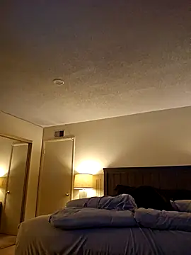 Snapshot of Roddog18 chatting on November 22, 2025, 3:49 am Roddog18 online show from November 22, 2025, 3:49 am