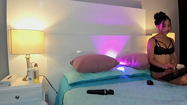 Snapshot of Dylan_Katte chatting on January 11, 2026, 4:19 am Dylan Katte online show from January 11, 2026, 4:19 am