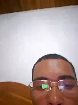 Mikael 1357 online show from June 14, 2026, 3:52 am