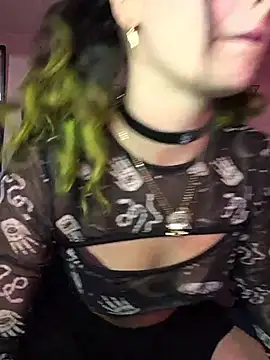 Snapshot of CherryHeart69 chatting on October 31, 2025, 3:36 am CherryHeart69 online show from October 31, 2025, 3:36 am