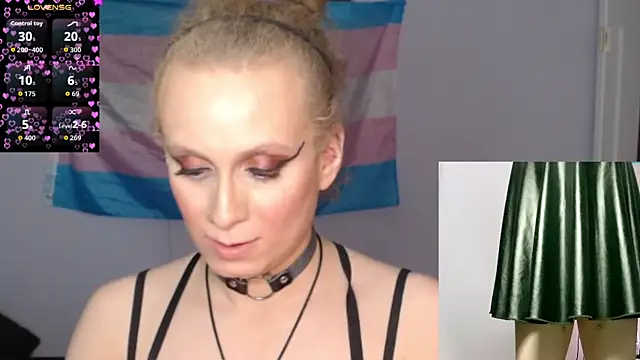 Snapshot of cinderellie chatting on November 17, 2025, 4:38 am cinderellie online show from November 17, 2025, 4:38 am