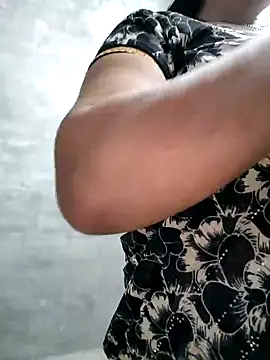 Snapshot of Bhabhi_jaan10 chatting on October 25, 2025, 8:13 am Bhabhi jaan10 online show from October 25, 2025, 8:13 am