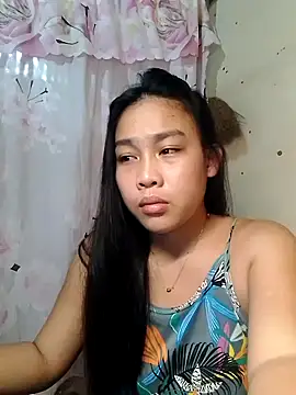 Snapshot of luna_light23 chatting on October 7, 2025, 2:01 am luna light23 online show from October 7, 2025, 2:01 am