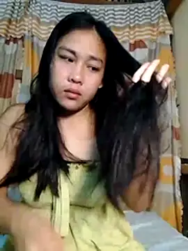 Snapshot of luna_light23 chatting on October 16, 2025, 8:39 pm luna light23 online show from October 16, 2025, 8:39 pm