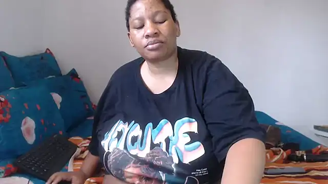 PIXIEBITCHXXX26 online show from March 4, 2026, 6:10 am