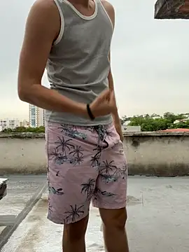 Snapshot of LiamMyst chatting on November 28, 2025, 2:39 pm LiamMyst online show from November 28, 2025, 2:39 pm