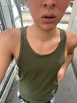 LiamMyst online show from April 6, 2026, 2:51 pm