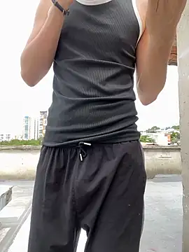 Snapshot of LiamMyst chatting on November 25, 2025, 2:39 pm LiamMyst online show from November 25, 2025, 2:39 pm