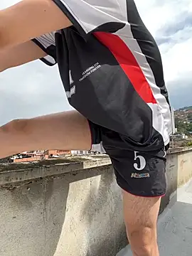 Snapshot of LiamMyst chatting on November 24, 2025, 2:06 pm LiamMyst online show from November 24, 2025, 2:06 pm