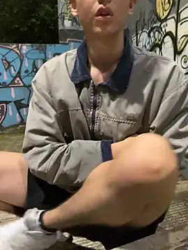 Snapshot of LiamMyst chatting on January 17, 2026, 4:38 am LiamMyst online show from January 17, 2026, 4:38 am