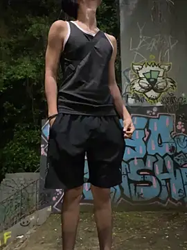 Snapshot of LiamMyst chatting on January 16, 2026, 3:54 am LiamMyst online show from January 16, 2026, 3:54 am